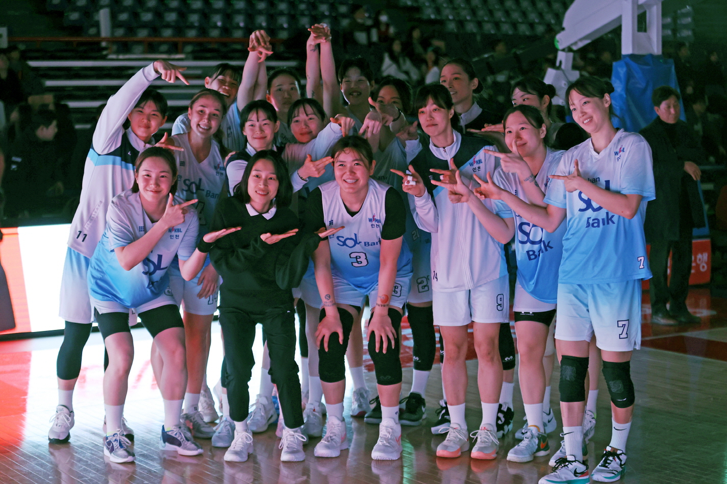 20250222_WKBL 2024-2025 여자프로농구 시즌 신한에스버드 VS BNK